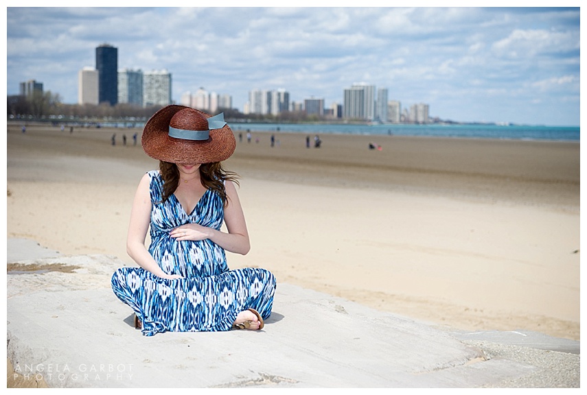 Narde Family | Lifestyle Maternity Photo Session Chicago, IL Fabulous family maternity photographs with the Olivia and Steve Narde, plus their dog Winston, at their home and at Montrose Beach in #Chicago. All images © Angela B. Garbot Mandatory credit Angela B. Garbot Rights Usage: Personal Use Only Angela Garbot Photography http://www.AngelaGarbot.com http://www.facebook.com/agarbot Twitter: @PhotosByGarbot LinkedIn: www.linkedin.com/in/AngelaGarbotPhotography 773.383.8858 | angie@angelagarbot.com